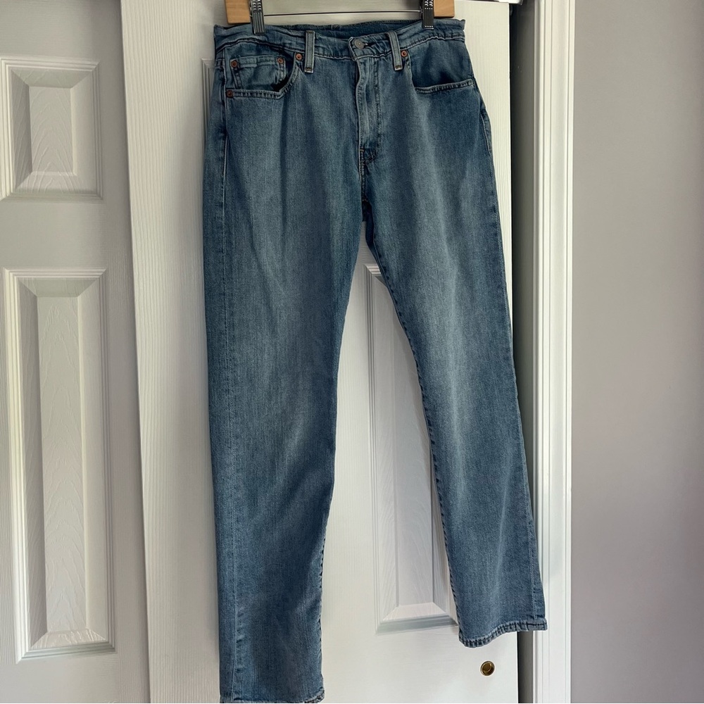 Levi’s men’s blue 502 high rise dark wash pockets denim tapered leg size 32x32